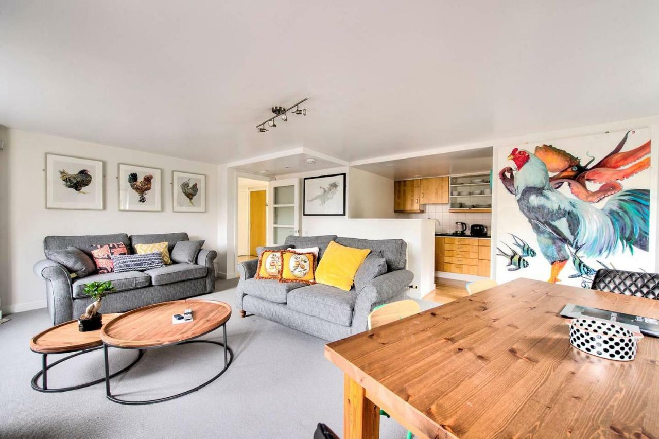 Altido Ultra Stylish Calton Road Apt W/ Parking Leilighet Edinburgh Eksteriør bilde