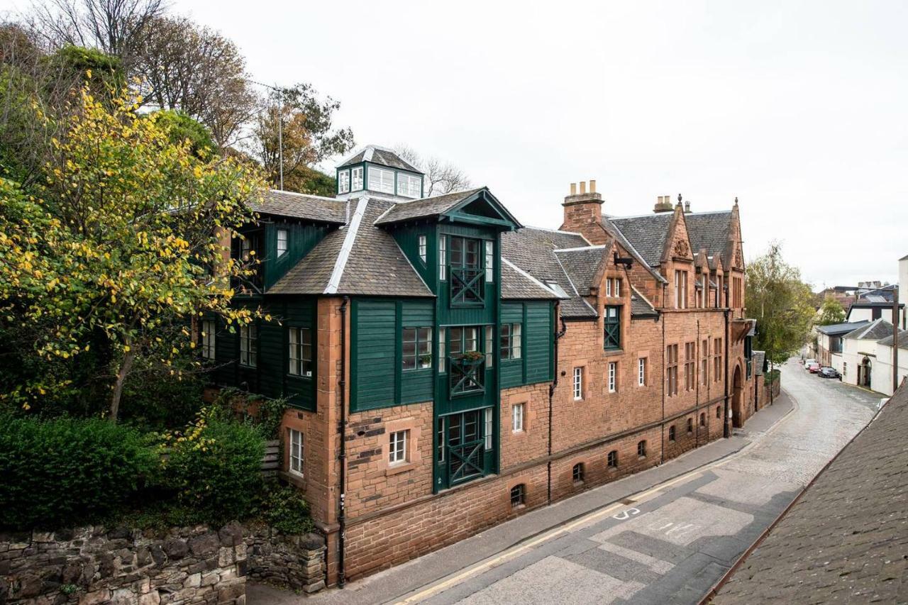 Altido Ultra Stylish Calton Road Apt W/ Parking Leilighet Edinburgh Eksteriør bilde